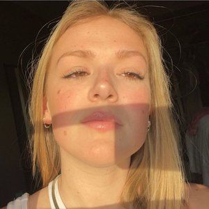 Meet your Posher, Madyson